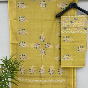 MAHESHWARI HANDLOOM INDO-ASIAN TOP DUPTTA
