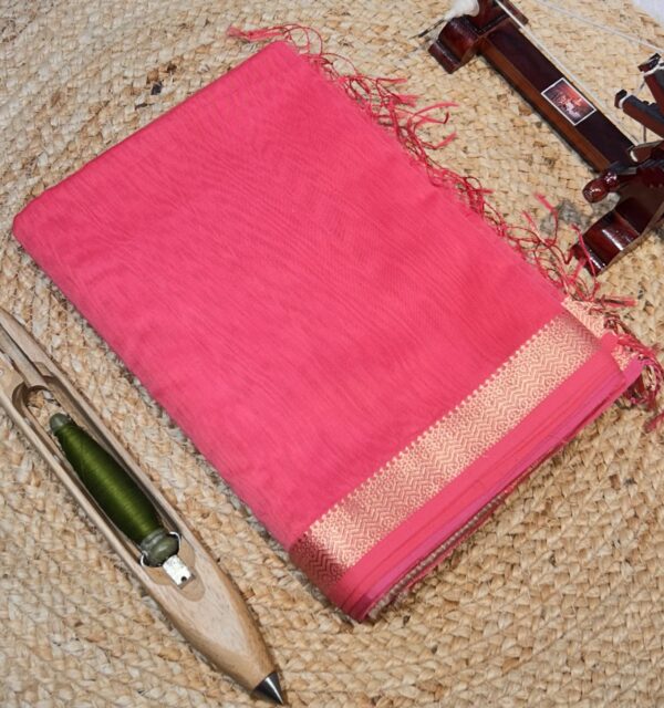 Maheshwari Handloom Silk by Cotton Saree with Kosa Silk Pallu
