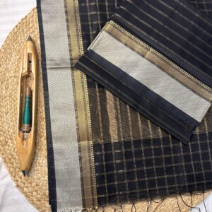 Maheshwari Handloom Jari Checks Top Dupatta