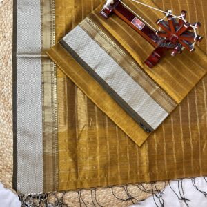 Maheshwari Handloom Jari Checks Top Dupatta