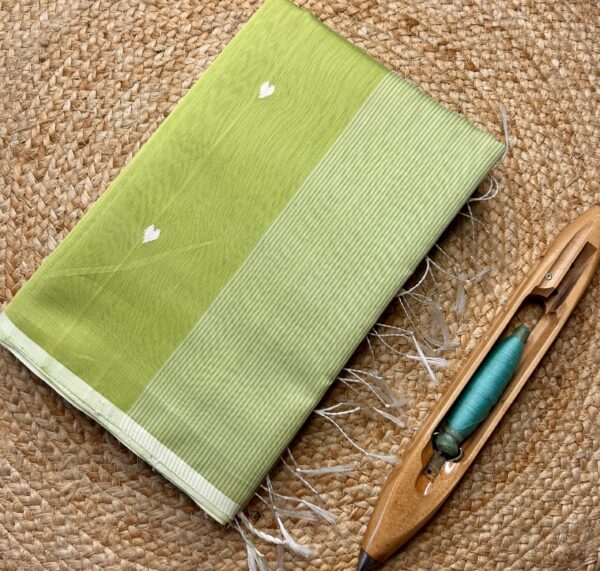 Maheshwari Handloom Heart Buti Saree