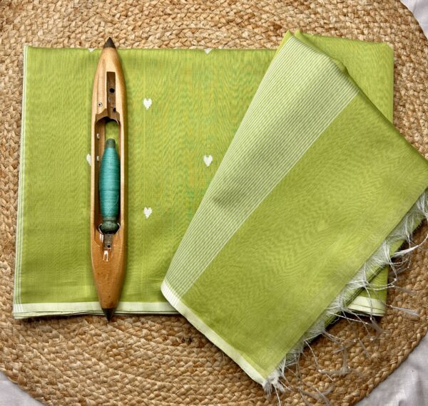 Maheshwari Handloom Heart Buti Saree