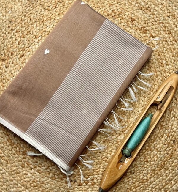 Maheshwari Handloom Heart Buti Saree