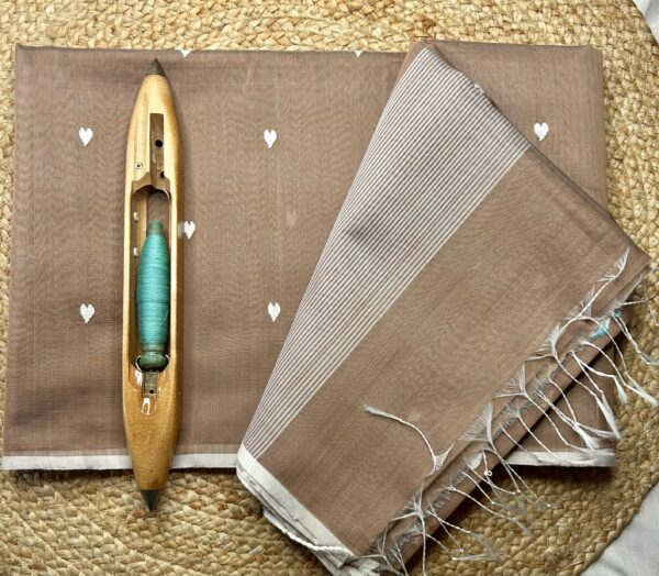 Maheshwari Handloom Heart Buti Saree