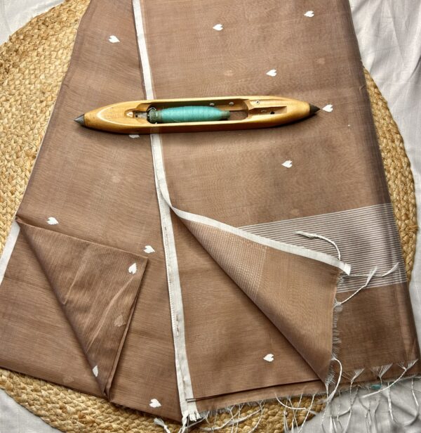 Maheshwari Handloom Heart Buti Saree