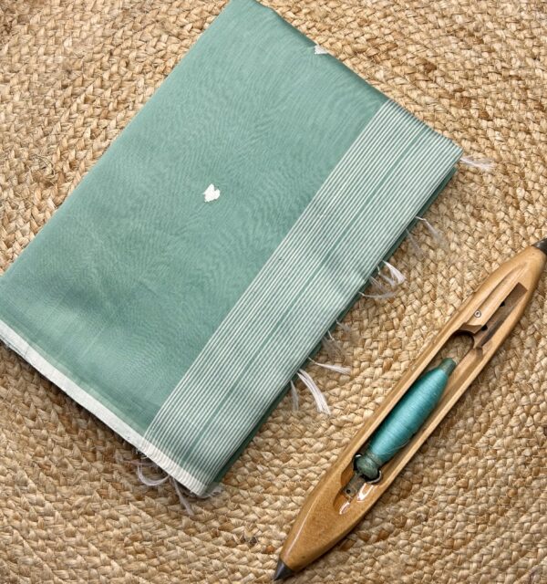 Maheshwari Handloom Heart Buti Saree