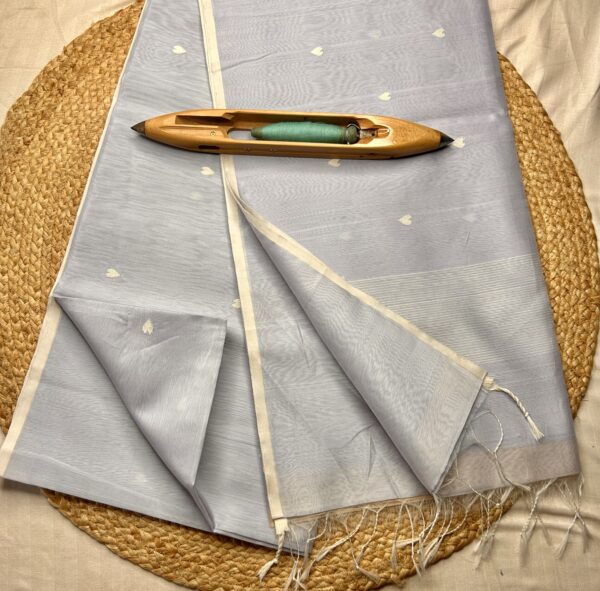 Maheshwari Handloom Heart Buti Saree