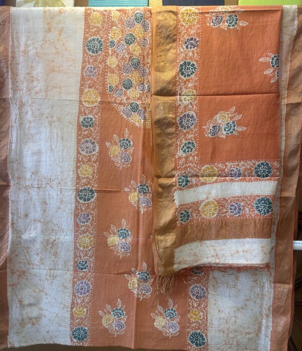 Maheshwari Handloom Indo Asian Print Top Dupatta