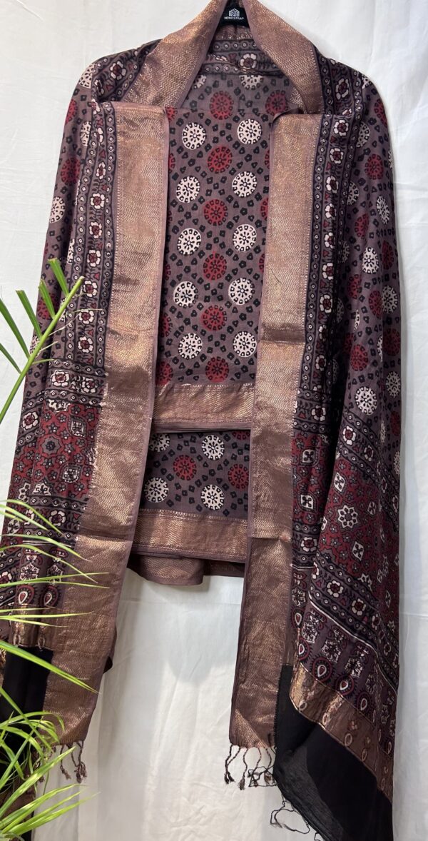 Maheshwari Handloom Ajrakh Suit
